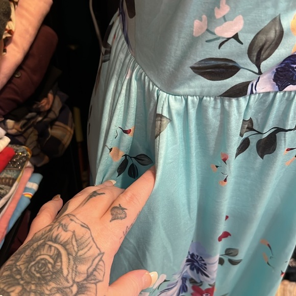 🪷Tiffany blue spaghetti strap dress. Large. NWT 🪬 - Picture 8 of 9